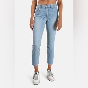 NWOT Grlfrnd jeans Reed color holding on size 26